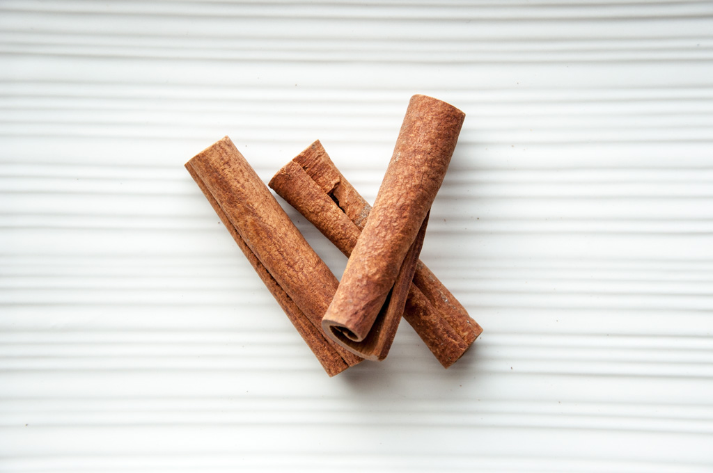 basic indian spices - cinnamon