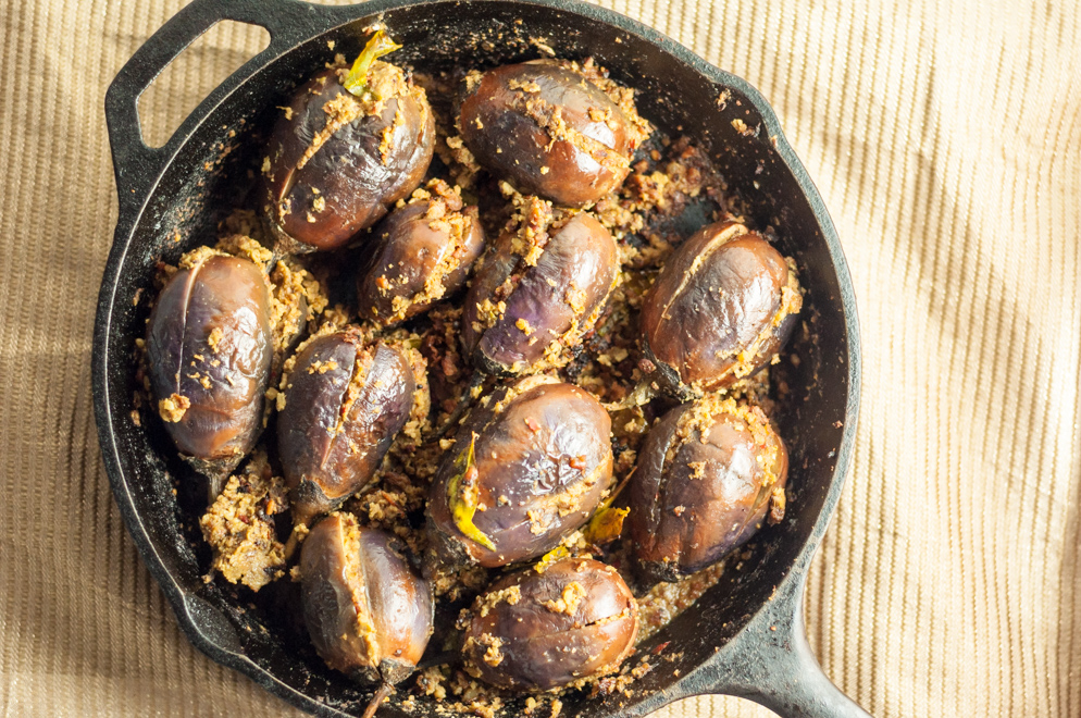 Stuffed Baby Eggplants - Cooked (overhead in pan)4