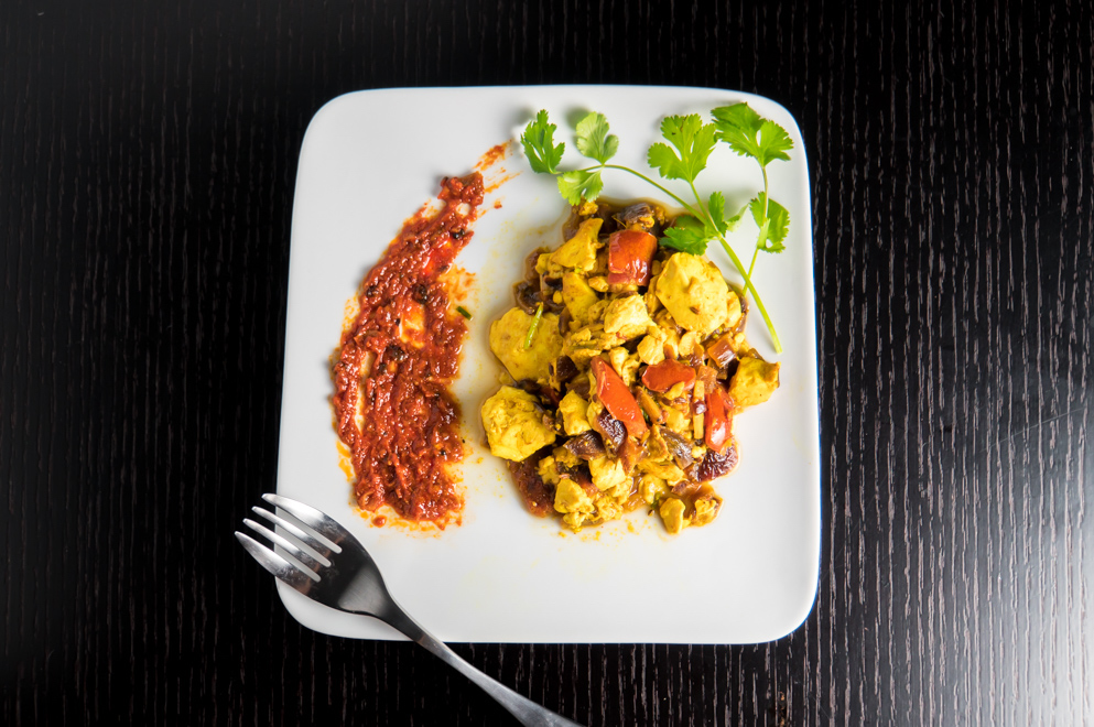 Tofu Bhurji - served (overhead)